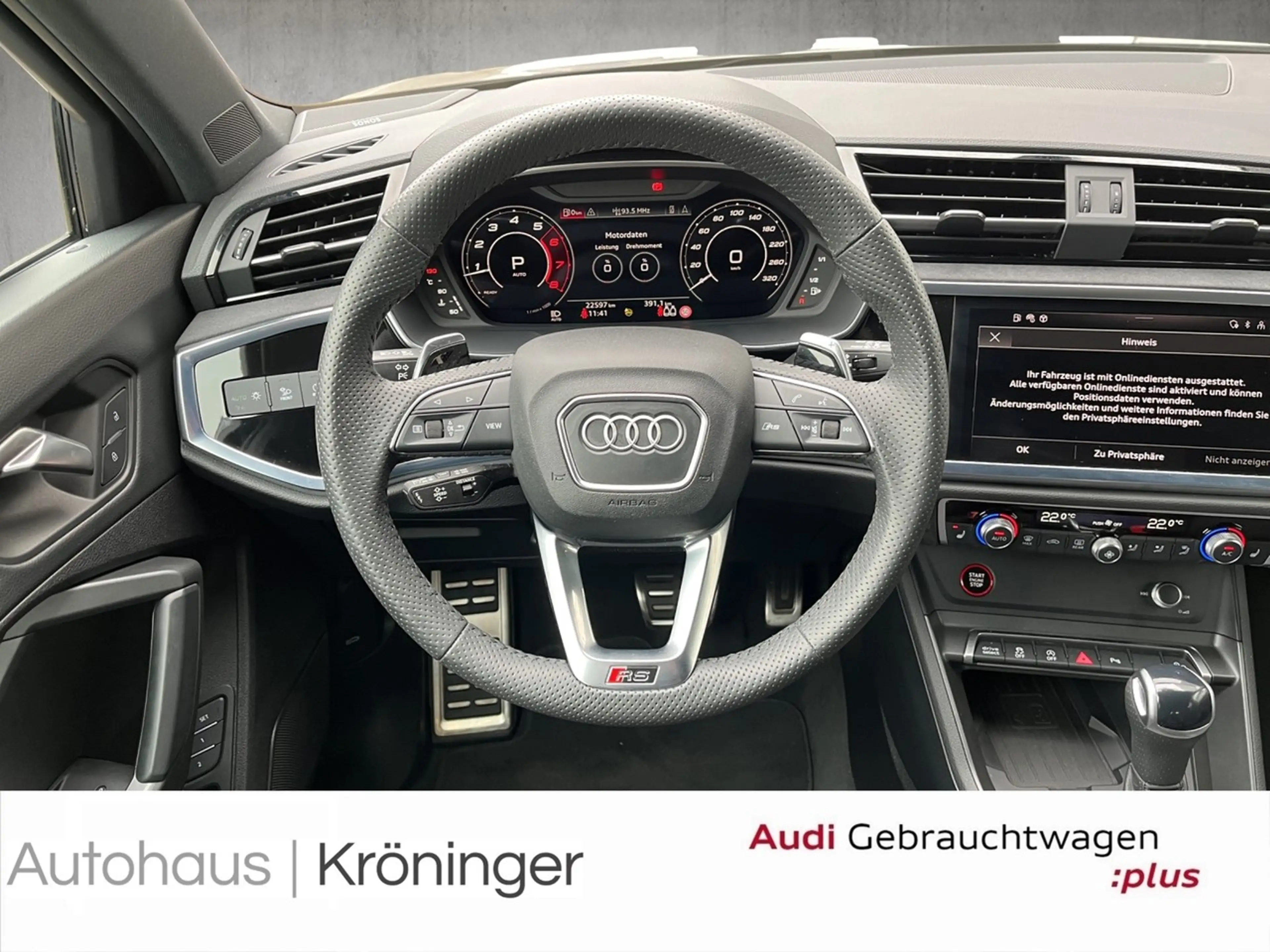 Audi RS Q3 Sportback 2.5 TFSI quat Pano Sonos *400PS* — photo 11
