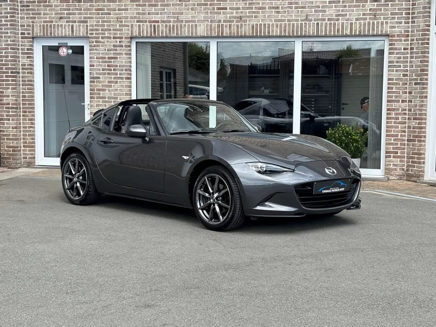 Mazda MX-5 MX-5 ND RF SKYCRUISE / Automaat / Apple / 47000km Gri - 1