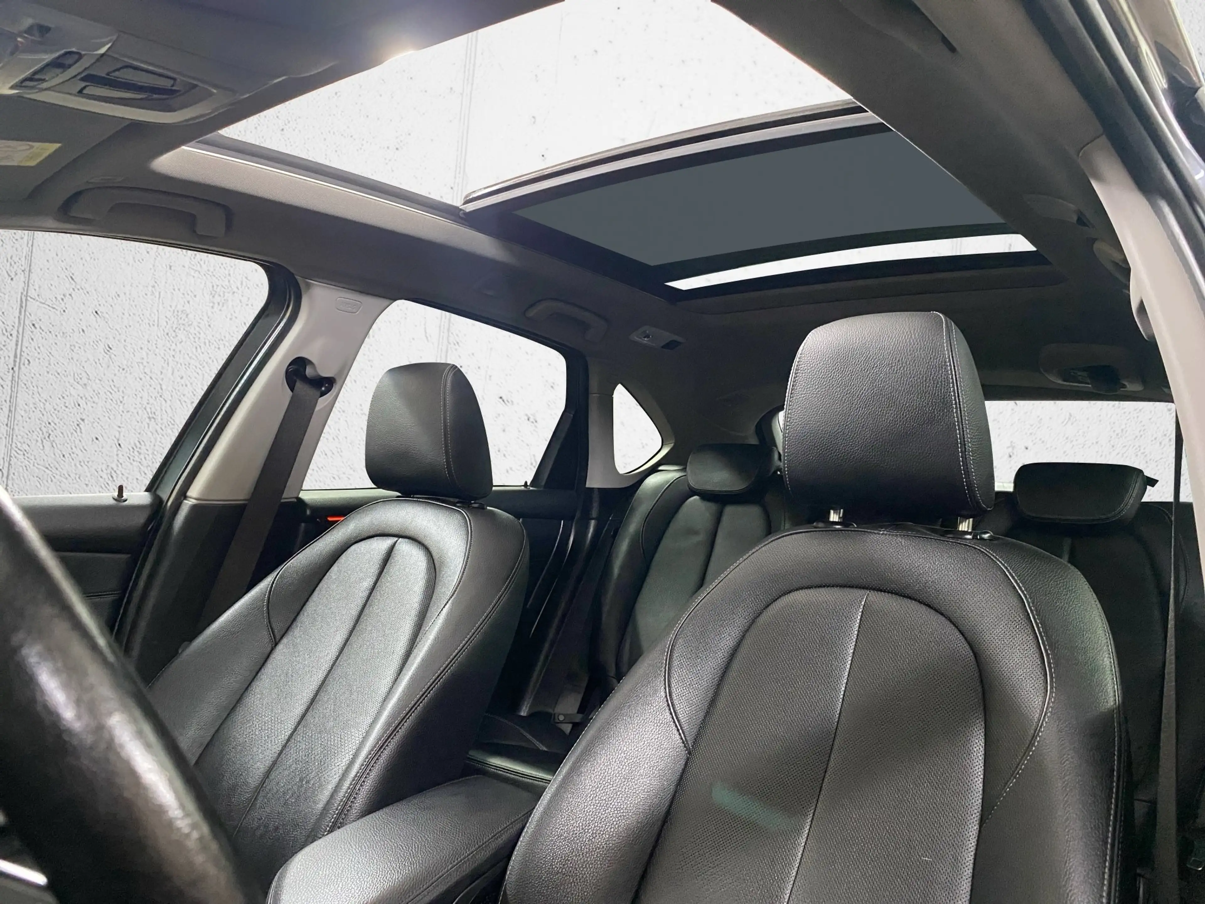 BMW 225 xe LuxuryLine*Dr.Assist Plus*HUD*Pano*RFK*LED* — photo 15