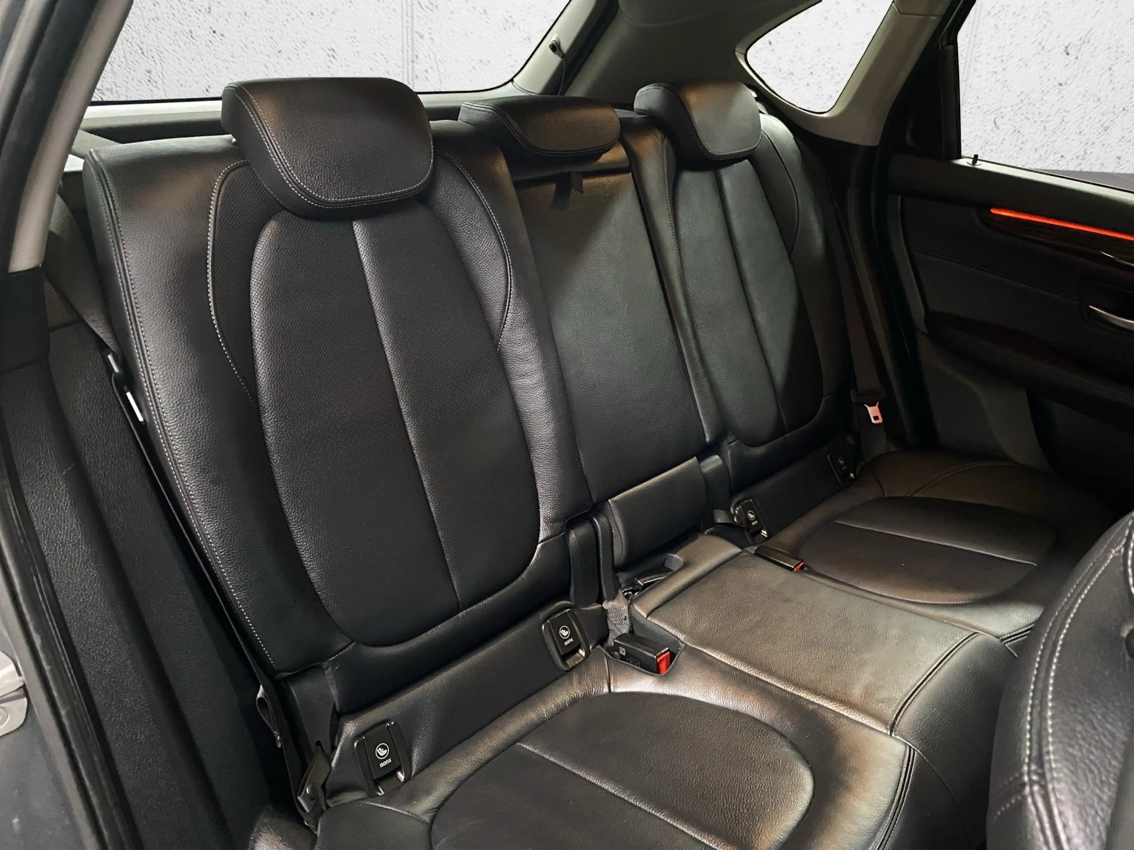 BMW 225 xe LuxuryLine*Dr.Assist Plus*HUD*Pano*RFK*LED* — photo 9