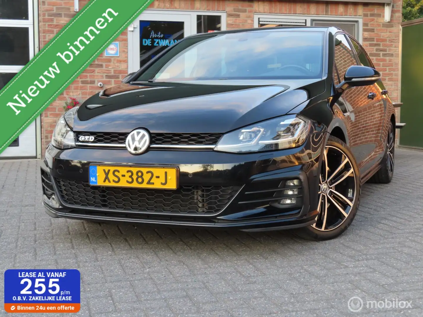 Volkswagen Golf GTD 2.0 TDI Business/Led/DAB/Afnmbr Trekhk/18"/stoelve Zwart - 1