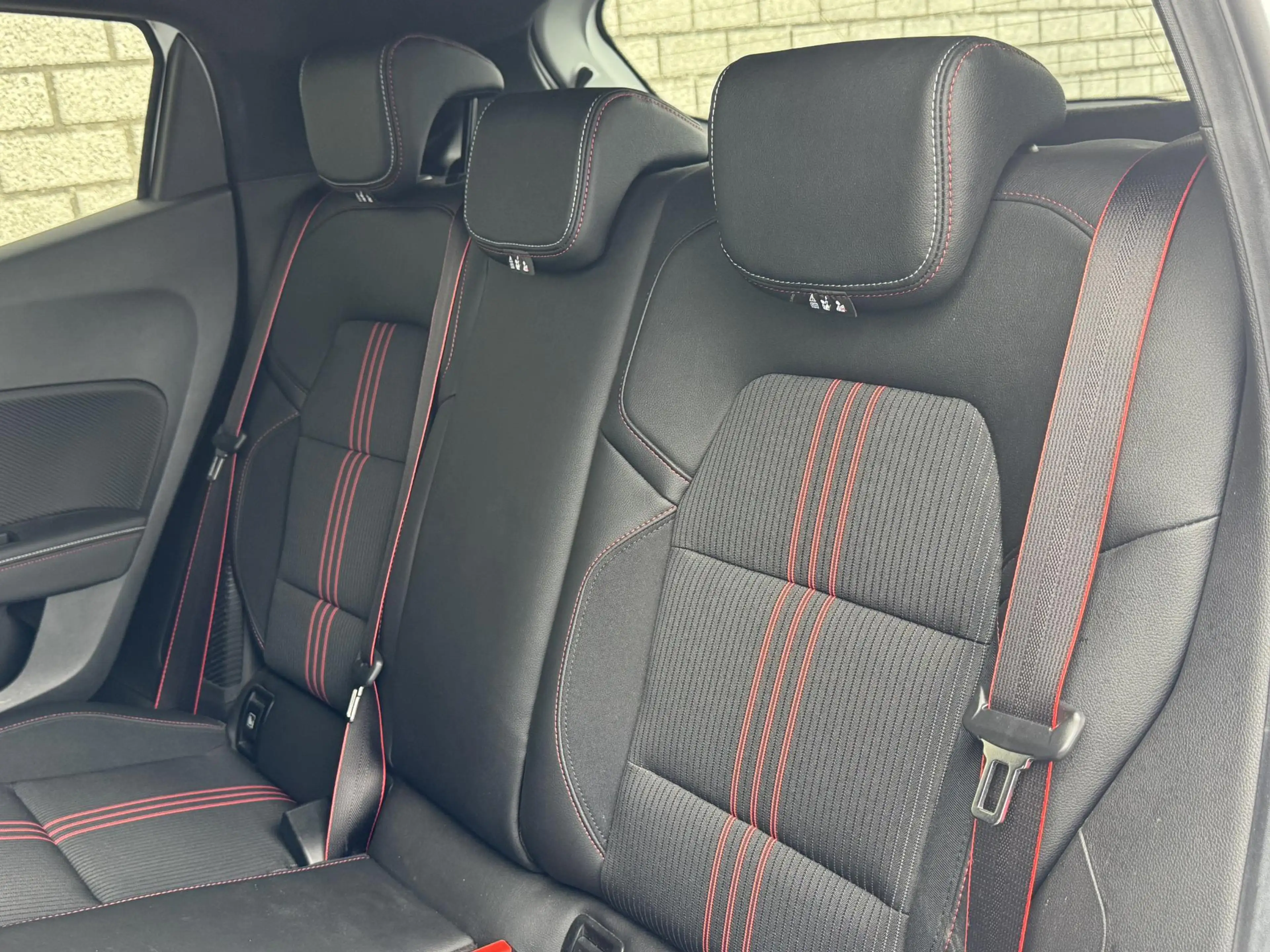 Renault Clio 1.6 E-Tech Hybrid 140 R.S. Line | Navigatie | Clim — photo 8