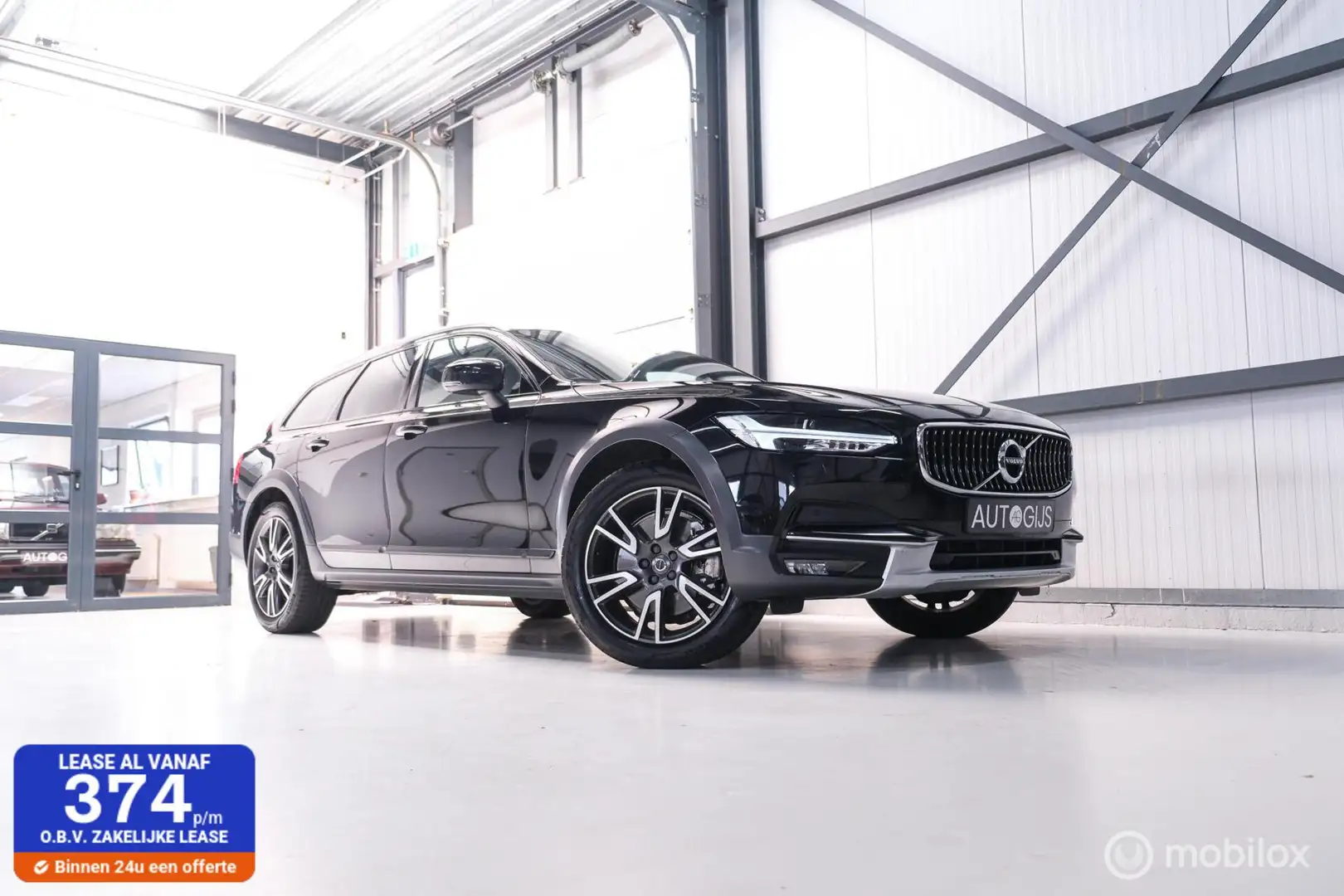 Volvo V90 Cross Country 2.0 D5 AWD Pro | Trekhaak | Leder | LED | Memory | Zwart - 1