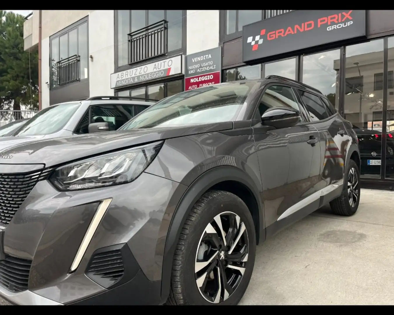 Peugeot 2008 PureTech 100 S&S Allure Argento - 2