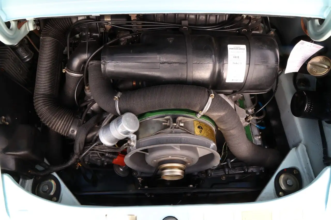 Porsche 911 2.7 Coupé Farbton "Coppa Florio", foto 4