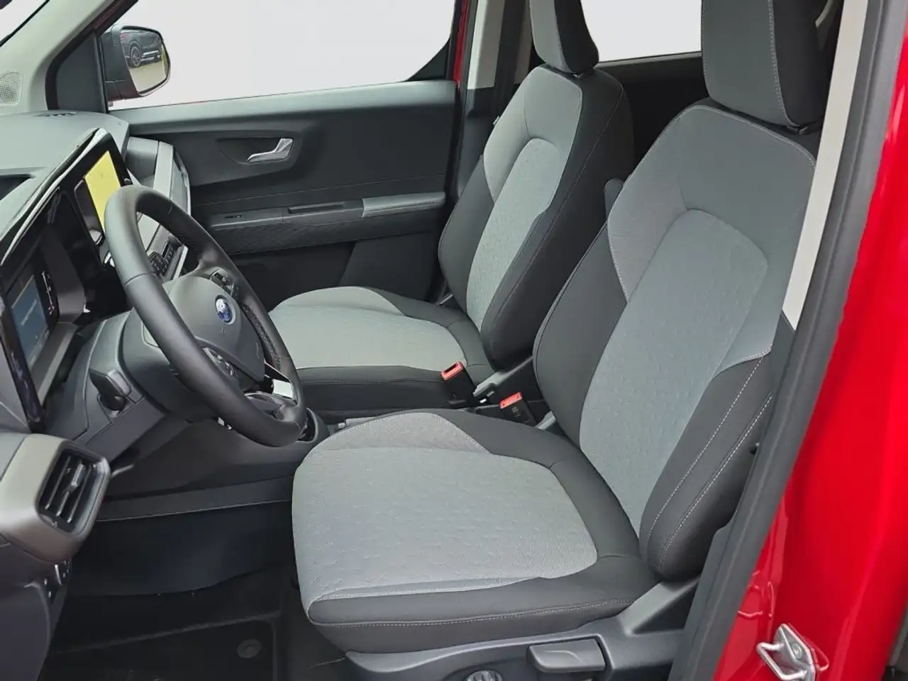 Ford Tourneo Courier TITANIUM Automatik *Top-Ausstattung* 6