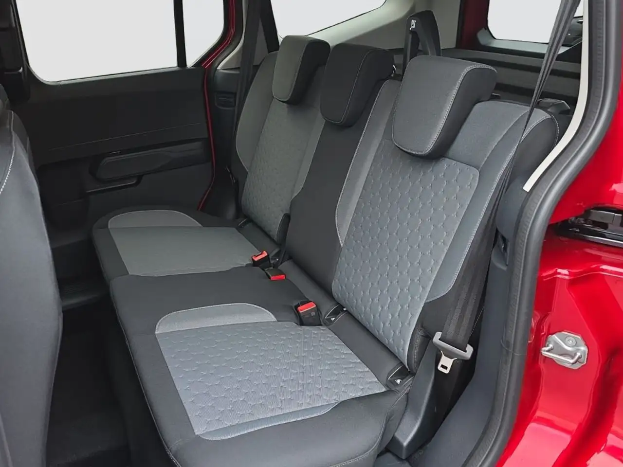 Ford Tourneo Courier TITANIUM Automatik *Top-Ausstattung* 11