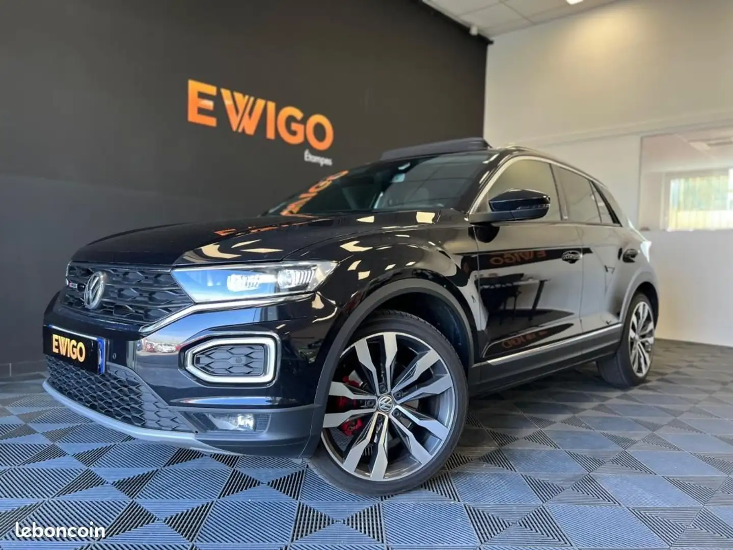Volkswagen T-Roc 2.0l TDI 150ch FIRST ÉDITION 4MOTION DSG7 Toit Ouv Noir - 1