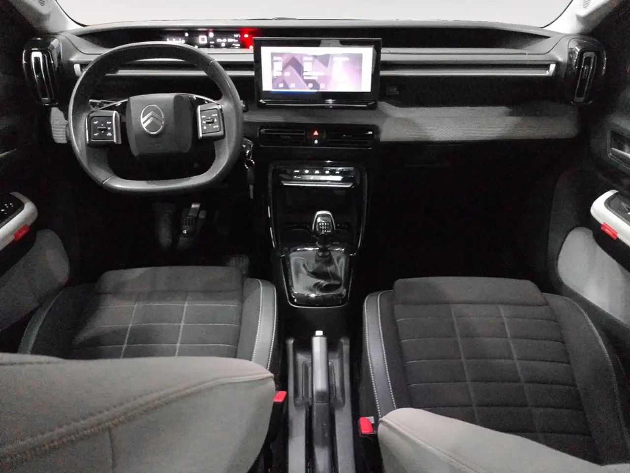 2025 Citroen C3 1.2 Turbo S&S Max 100, photograph 8
