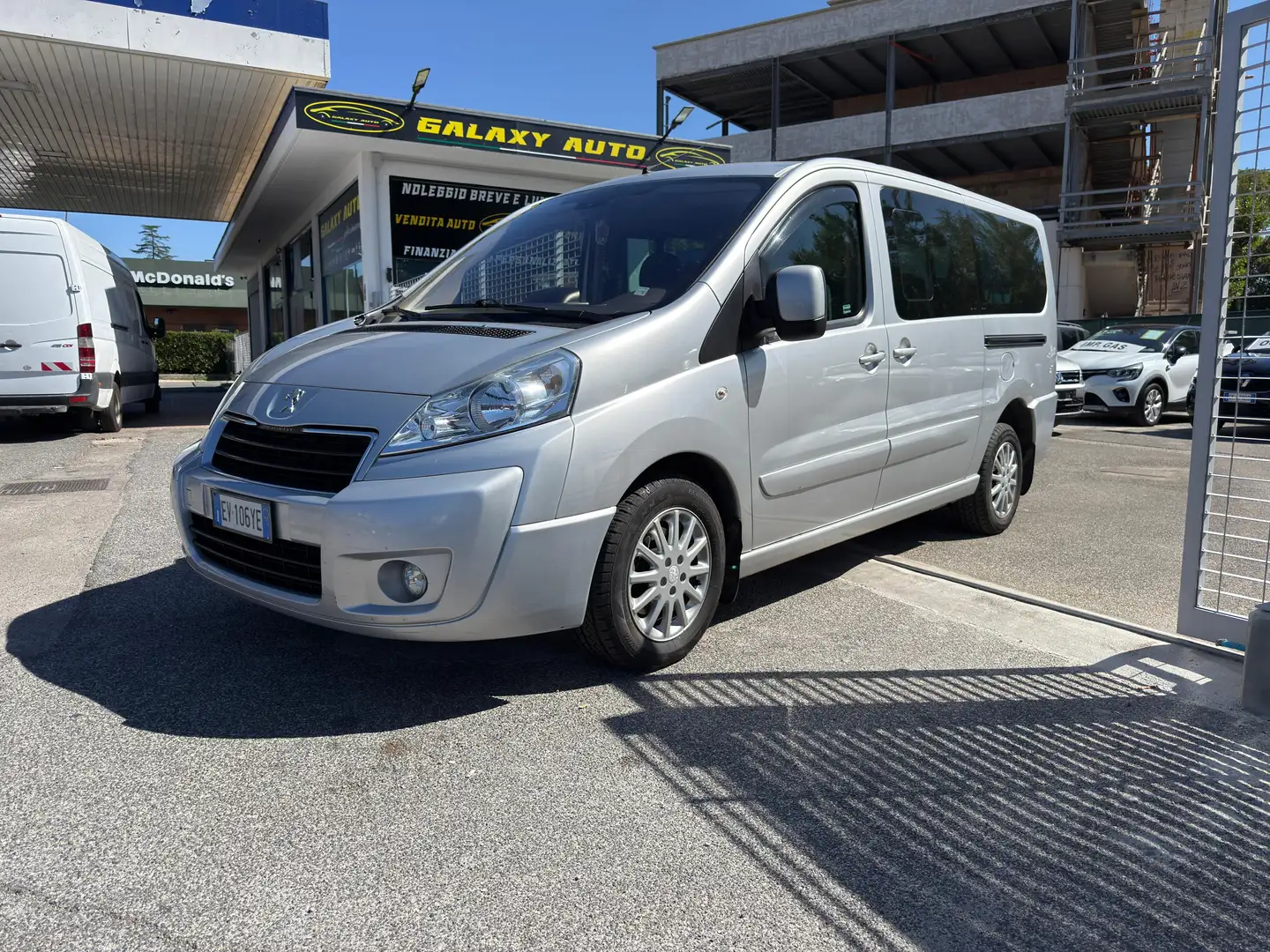 Peugeot Expert EXPERT TEPEE 3° S 2.0 HDI 125 CV E5b GANCIO TRA Argent - 2