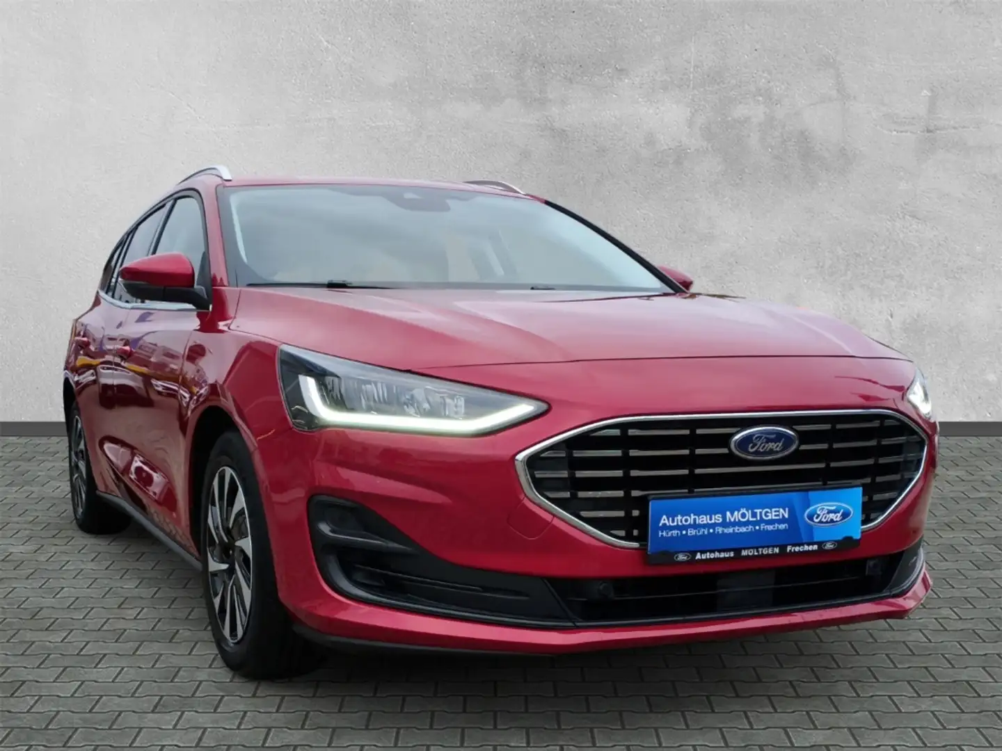 Ford Focus Turnier Titanium *Navi*SHZ*PDC*Tempo*SHA*LRH* Rouge - 2