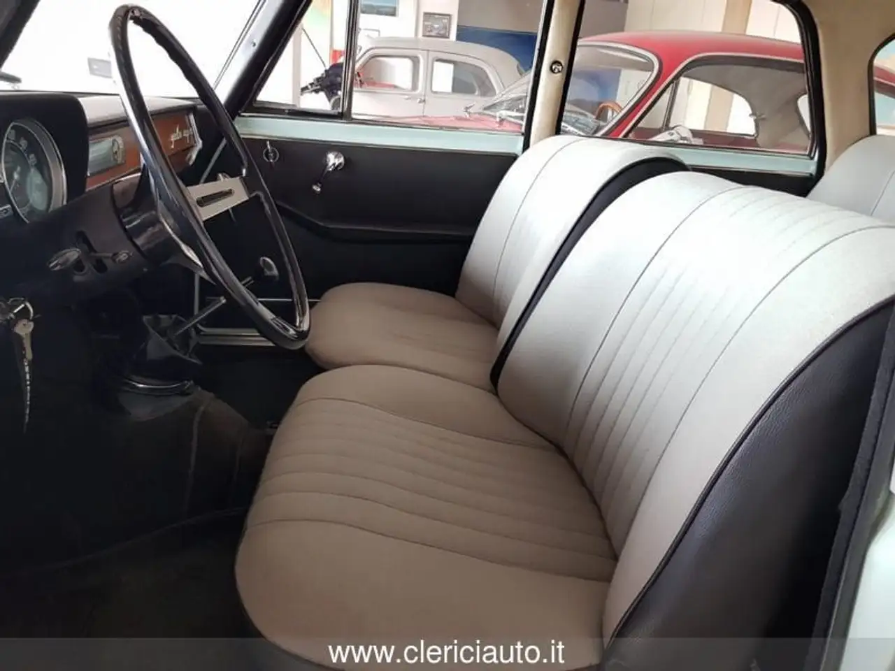 Alfa Romeo Giulia Super "Bollo Oro" - Targa TV 14, foto 6