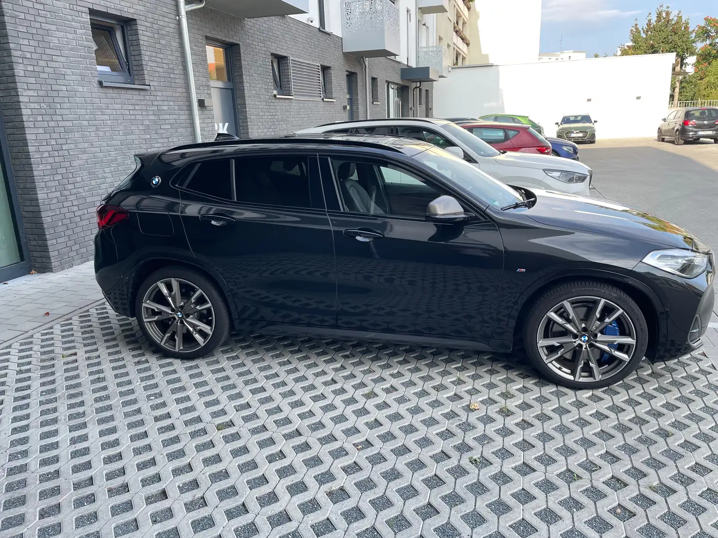 BMW X2 M X2 M35i Schwarz - 2
