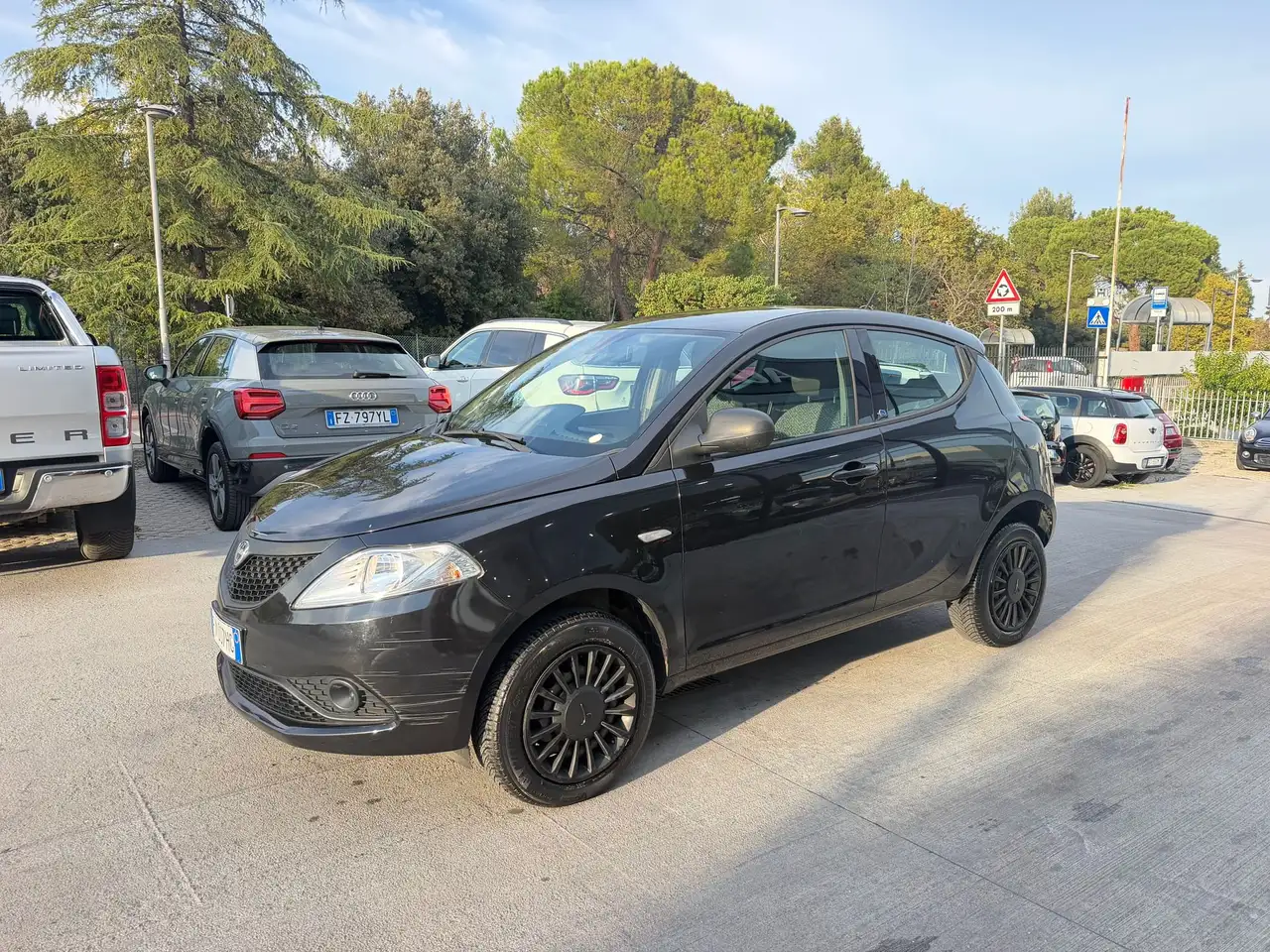 Lancia Ypsilon