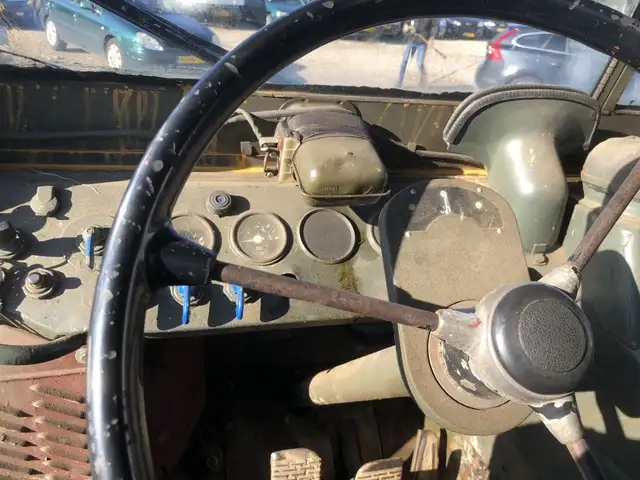 Mercedes-Benz Unknown Model view 12