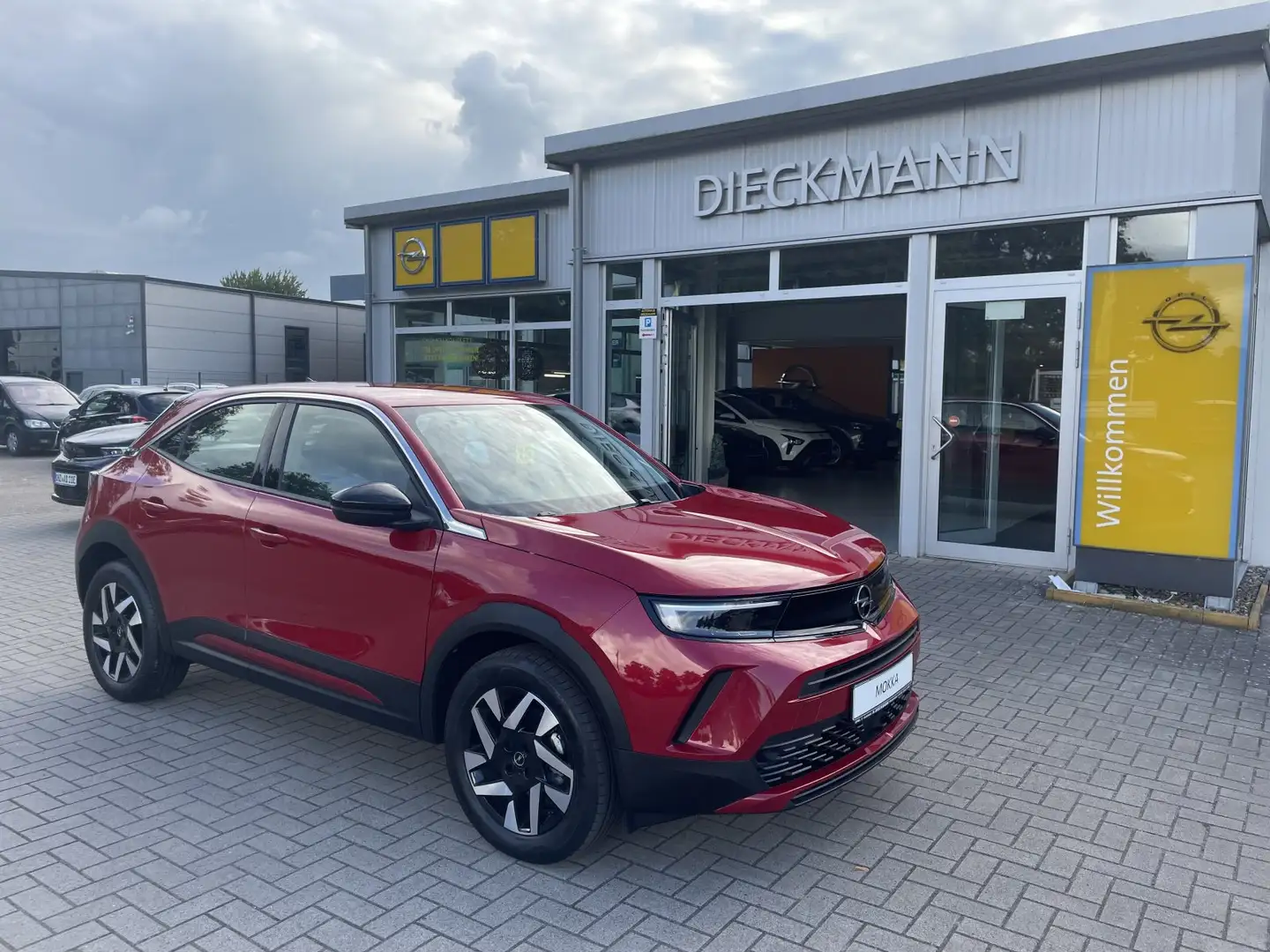Opel Mokka-E legance SHZ RFK PDC LM Multimedia Rojo - 2