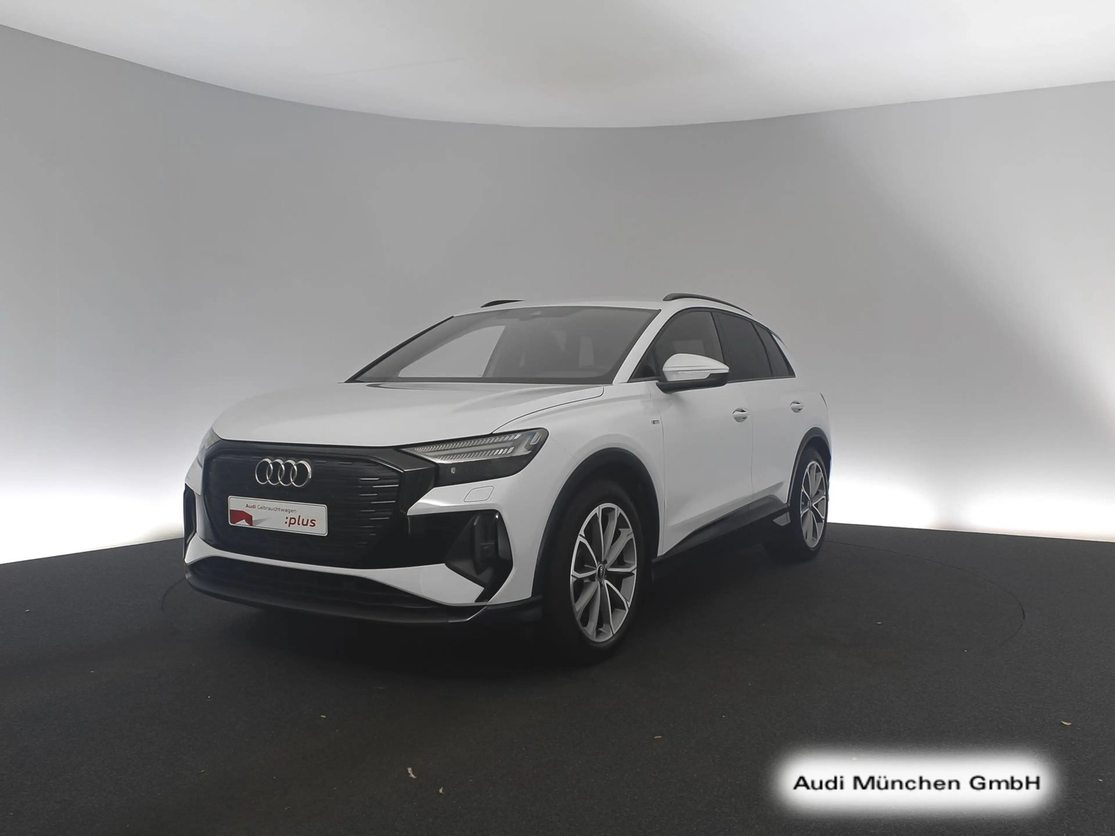 Audi Q4 e-tron 40 S line Wärmep./20"Zoll/Matrix/Navi+ — photo 5