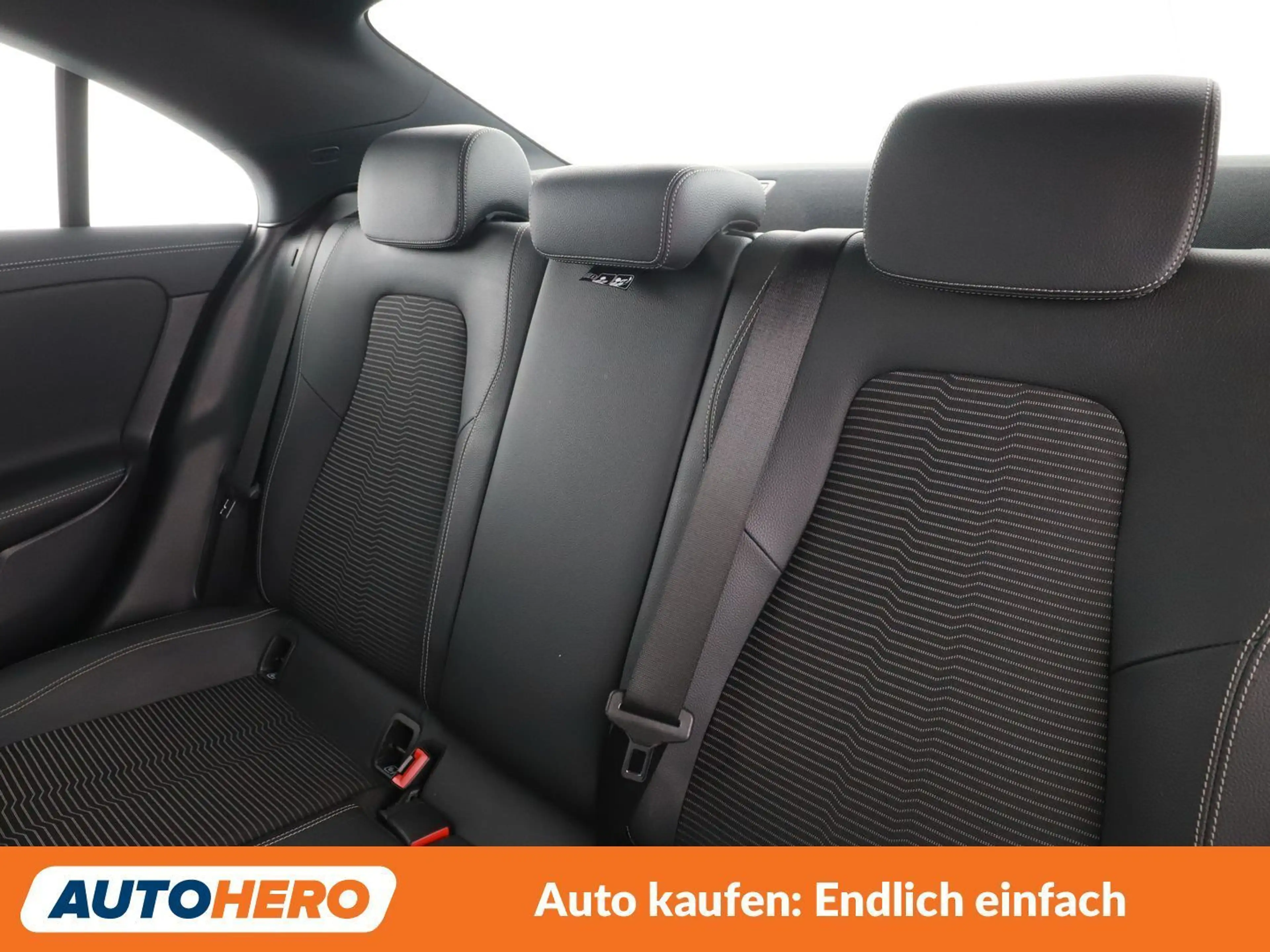 Mercedes-Benz CLA 200 CLA 200 d Progressive — photo 14