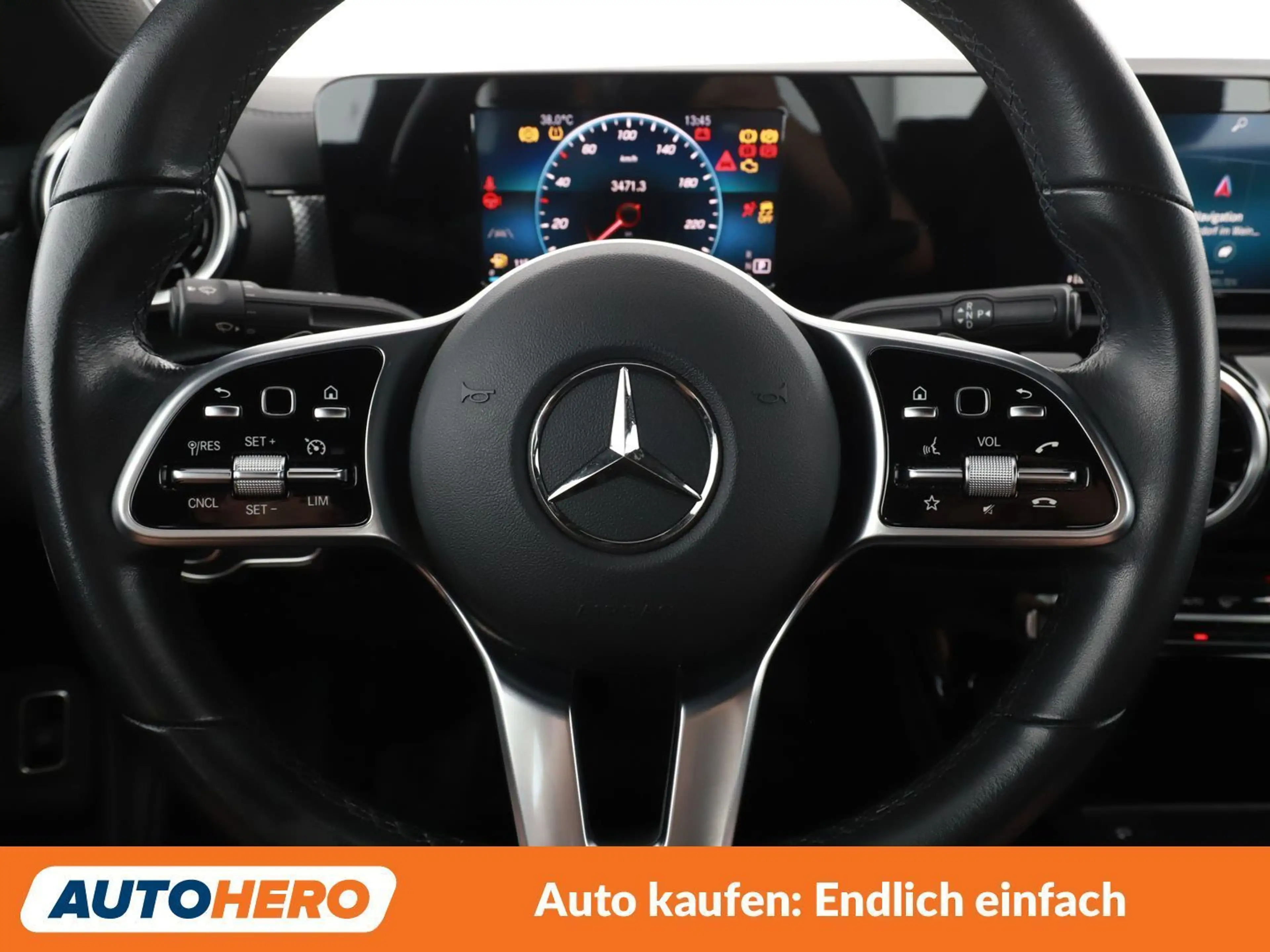 Mercedes-Benz CLA 200 CLA 200 d Progressive — photo 19