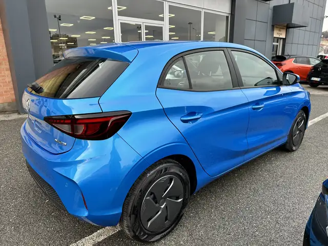 MG MG3 view 4