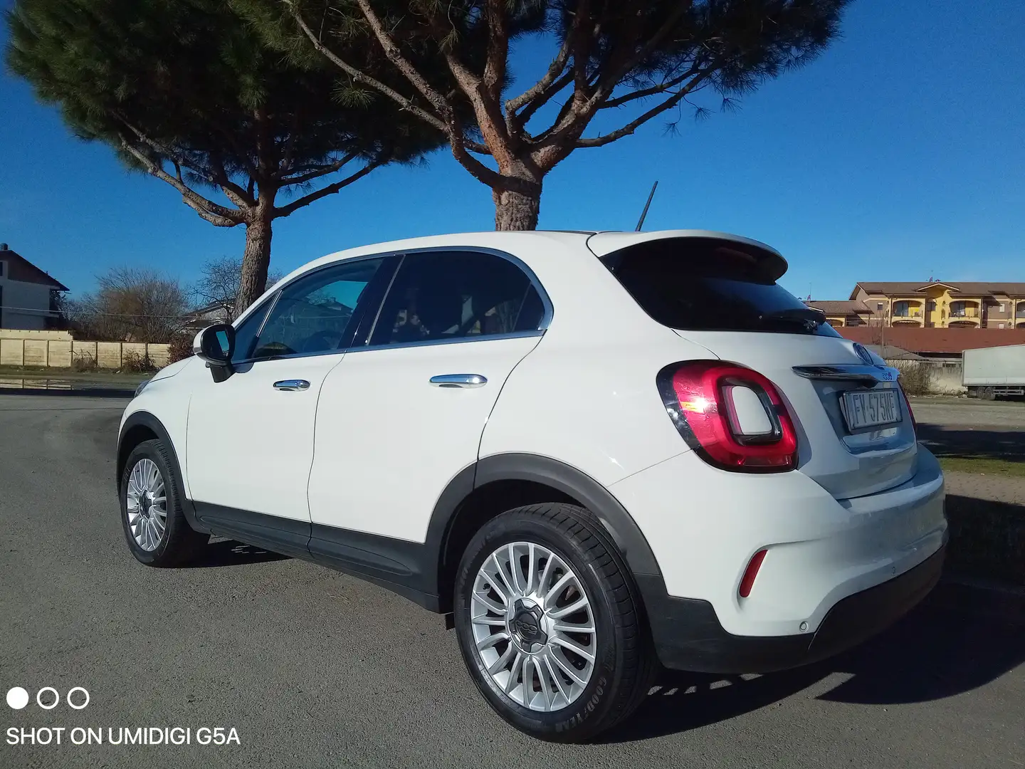 Fiat 500X 1.6 4x2 G.P.L.110cv/TAGLIANDATA Weiß - 2