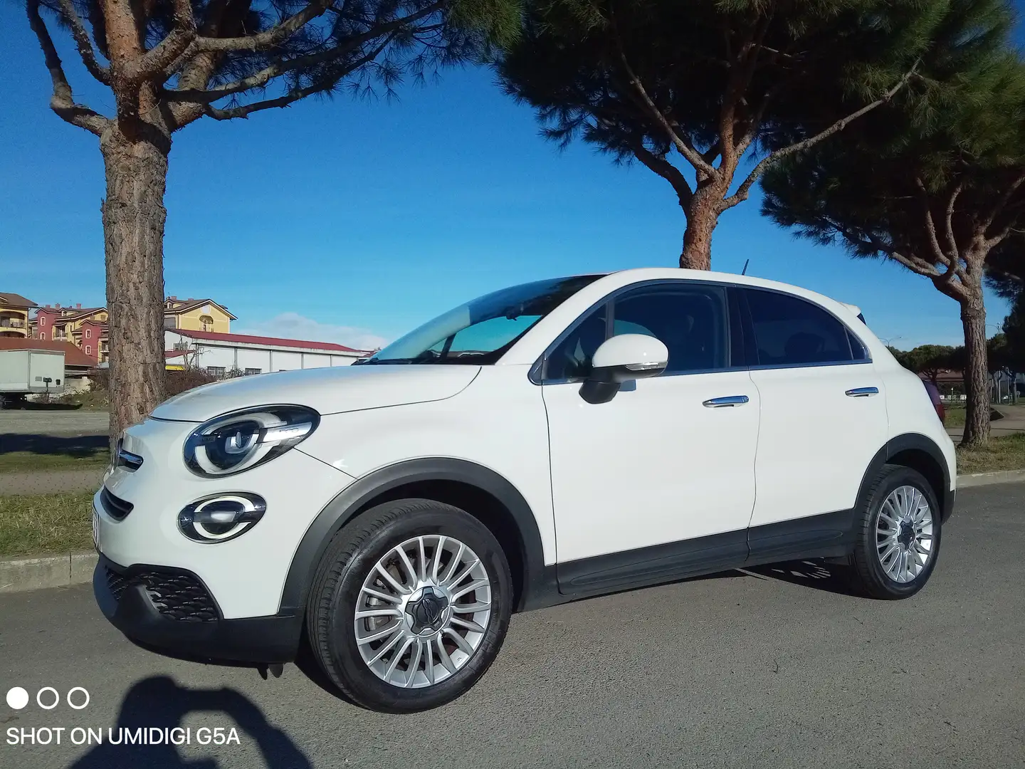 Fiat 500X 1.6 4x2 G.P.L.110cv/TAGLIANDATA Weiß - 1