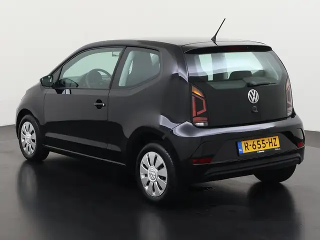 Volkswagen up! view 6