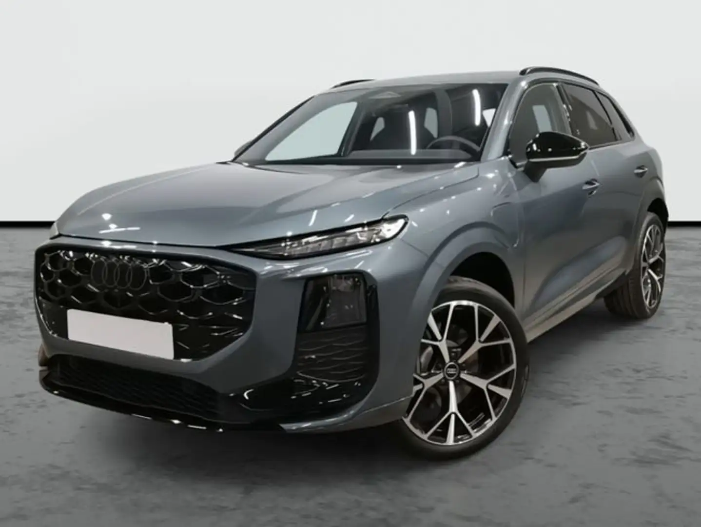 Audi Q3 S line e-hybrid 200 kW (272 CV) S tronic Verde - 1