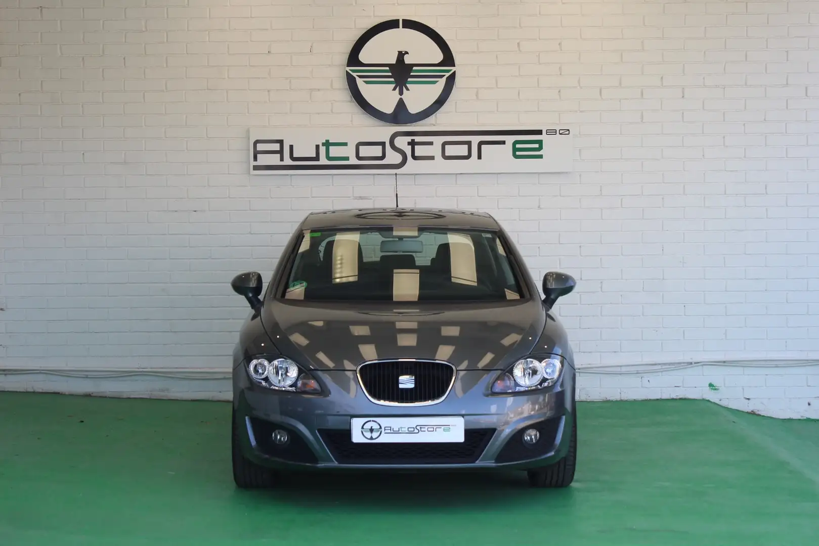 SEAT Leon 1.2 TSI Style Copa Gris - 2