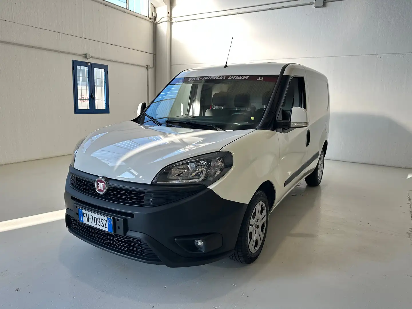 Fiat doblo' 1.6 MJT 105CV-3 POSTI-EURO6 UNIPROPRIETARIO Bianco - 1