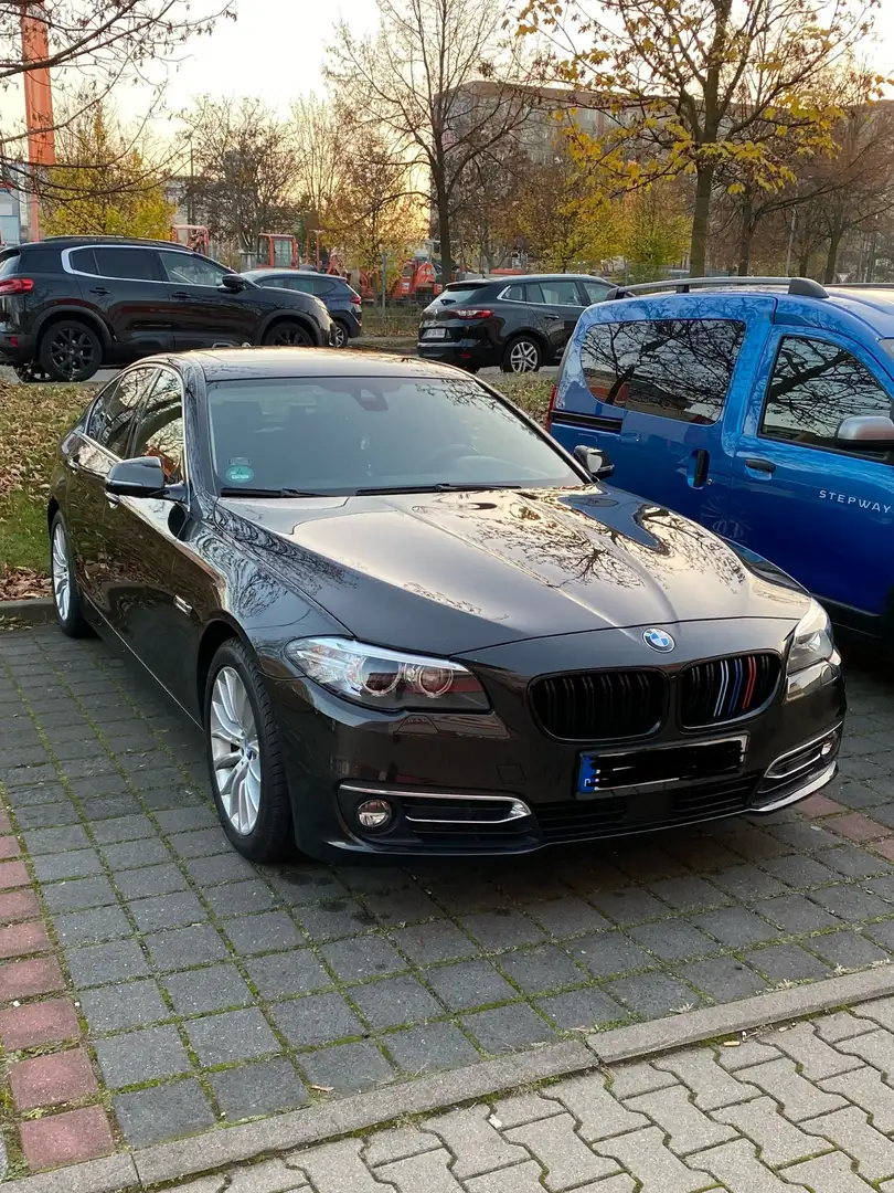 BMW 520 D Luxury Line, Soft Close, HUD, Keyless Go. 360° Braun - 1