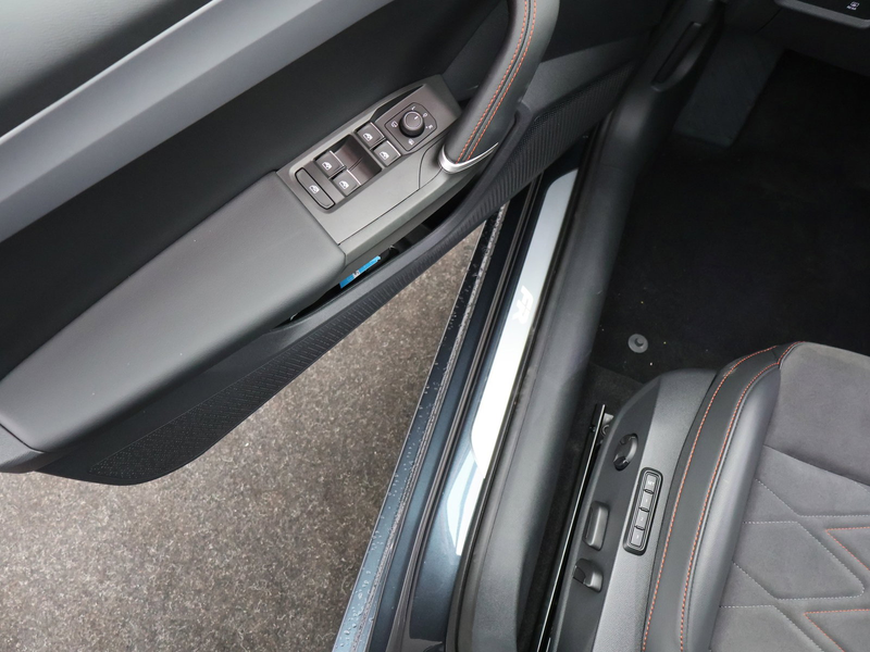 SEAT Leon Leon 5D FR 1.5TSI 150pk *AUTOMAAT*APP CONNECT*CAMERA*NAVI*MEMORY SEATS*HALF LEDER*...DEMO — photo 5
