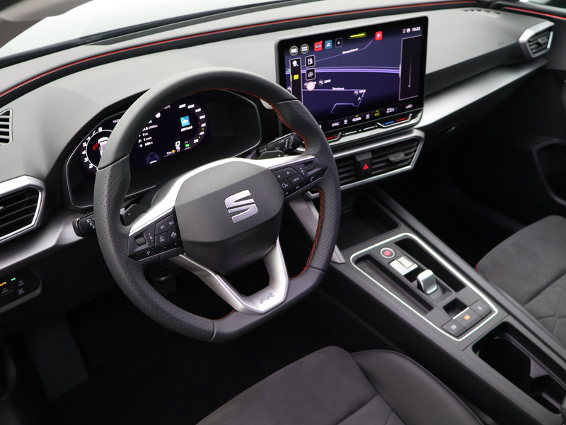 SEAT Leon Leon 5D FR 1.5TSI 150pk *AUTOMAAT*APP CONNECT*CAMERA*NAVI*MEMORY SEATS*HALF LEDER*...DEMO — photo 4