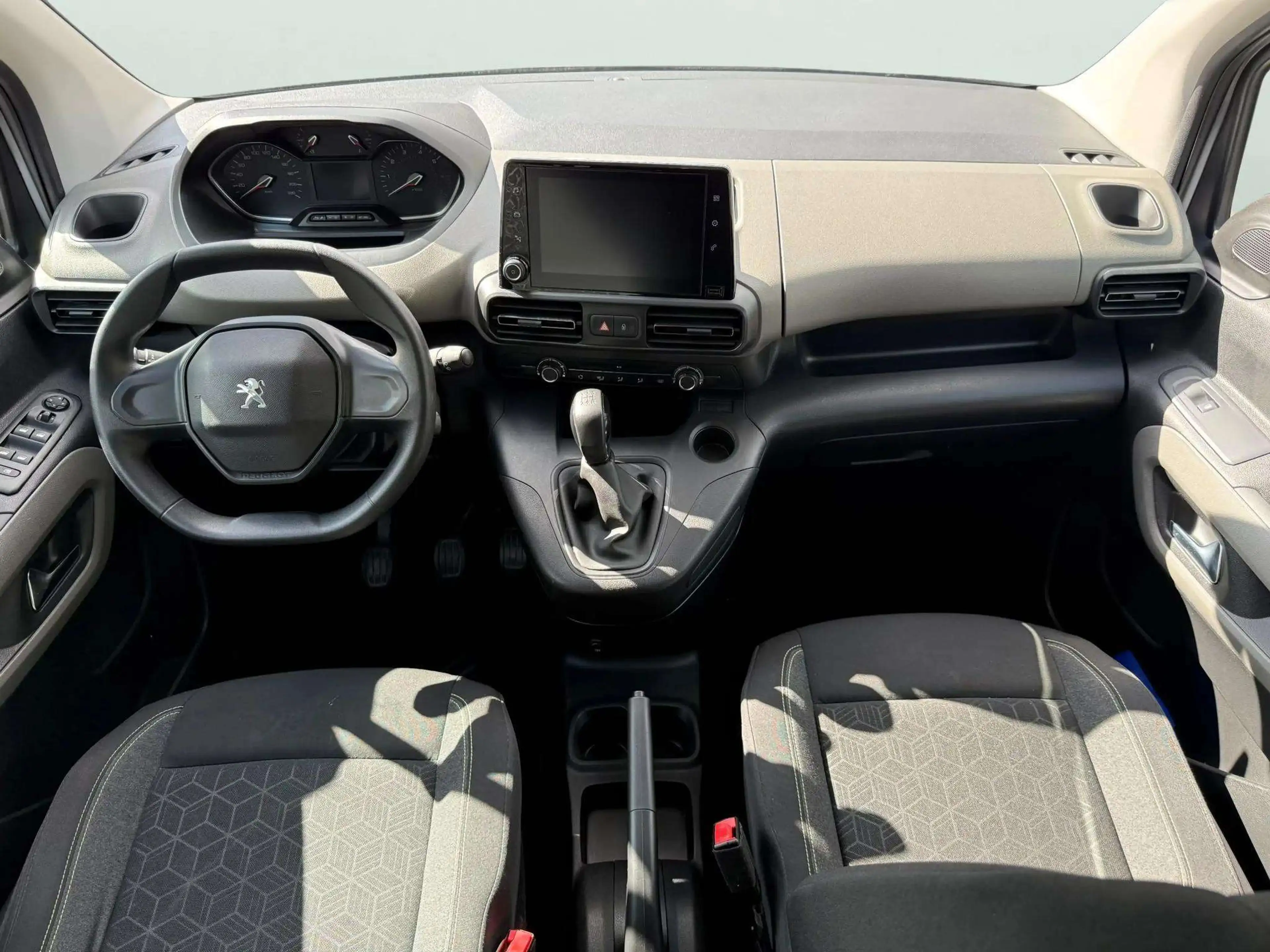 Peugeot Rifter Rifter 1.5 BlueHDi Long Allure AGC S — photo 12