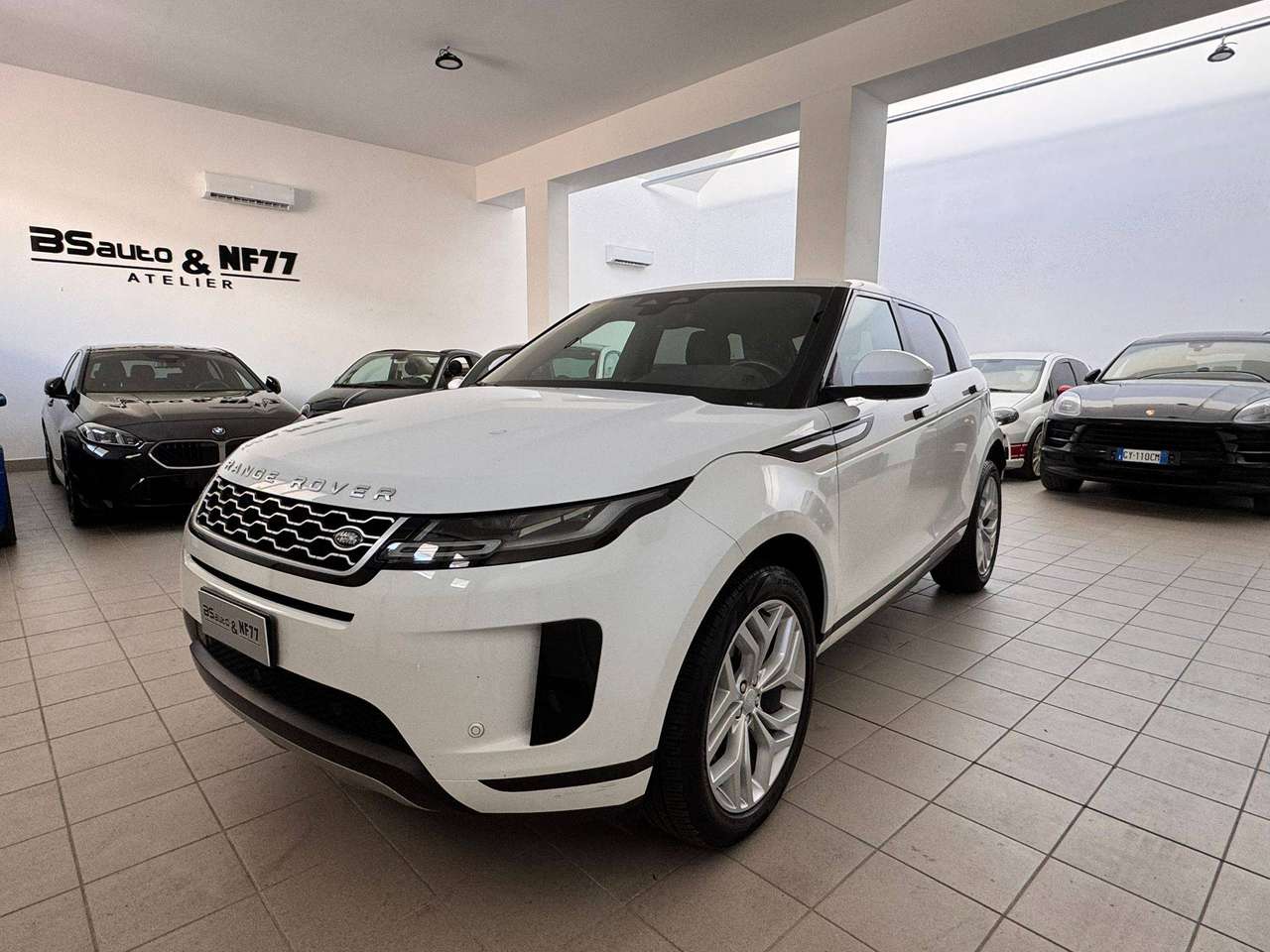 Land Rover Range Rover Evoque Range Rover Evoque II 2019 2.0d i4 mhev R-Dynamic SE awd 163cv auto