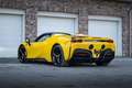 Ferrari SF90 Spider | TAX | 1 OWNER | LIFT | CARBON Gelb - thumbnail 14