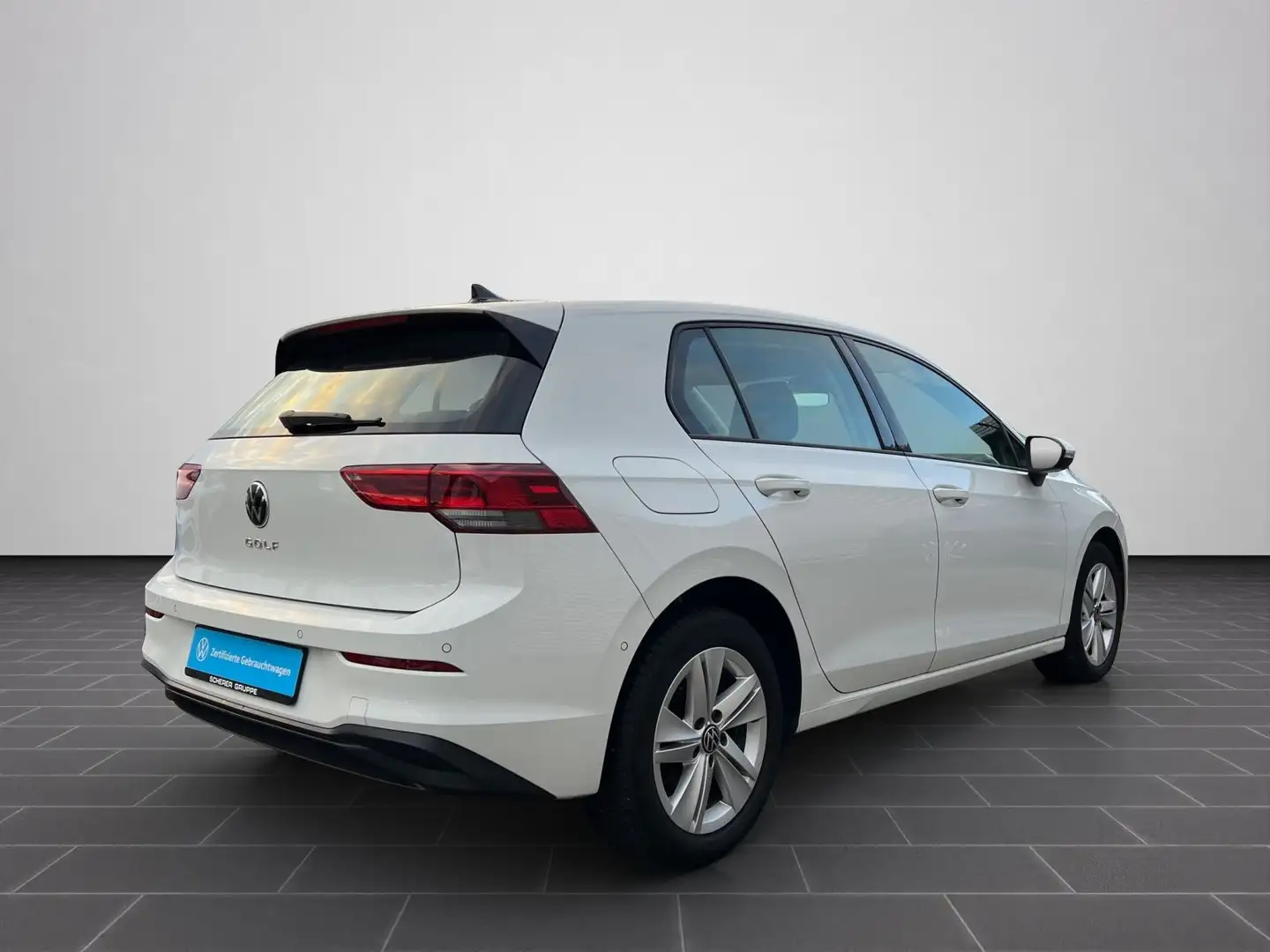 Volkswagen Golf VIII Life 1.5 TSI CARPLAY ACC SHZ GJR PARKL Weiß - 2