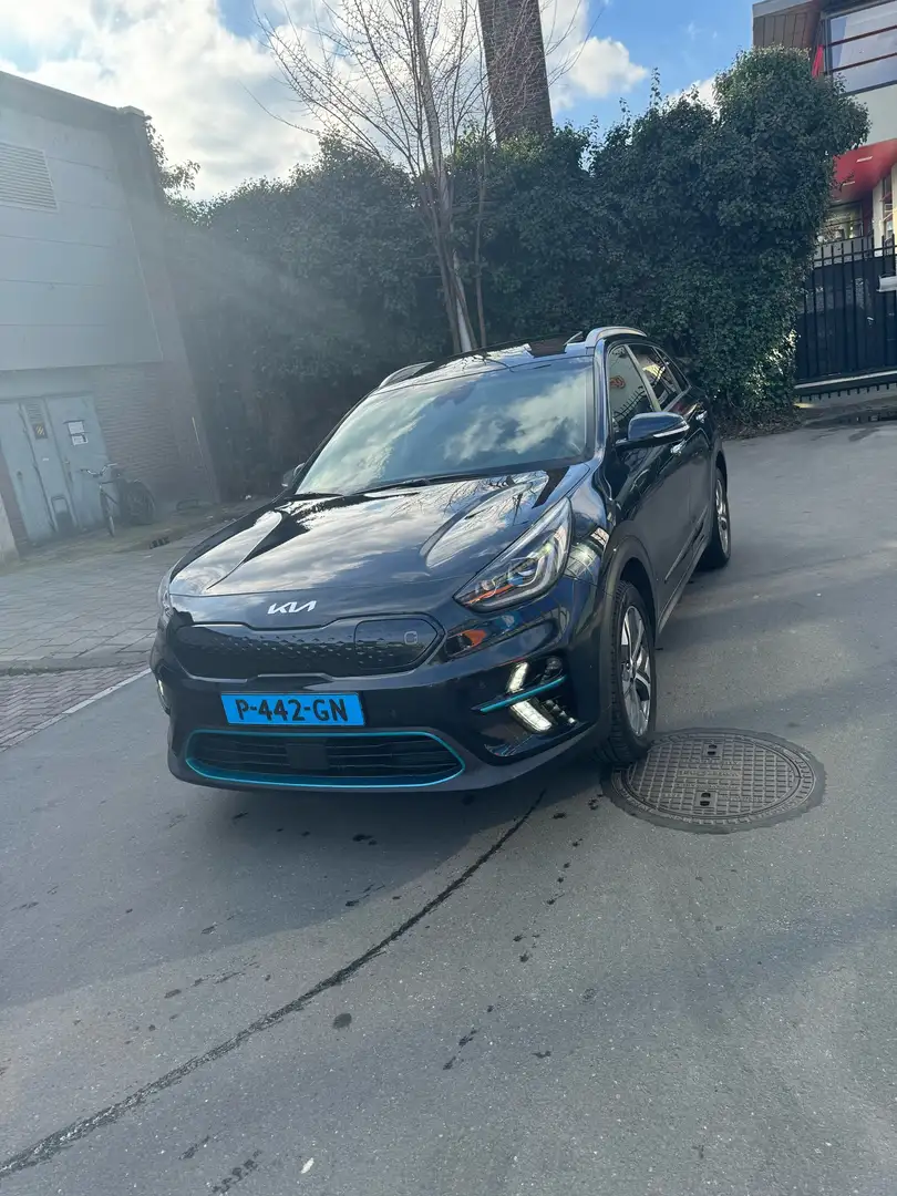 Kia Niro ExecutiveLine 64 kWh / Leaseovername mogelijk Blauw - 1