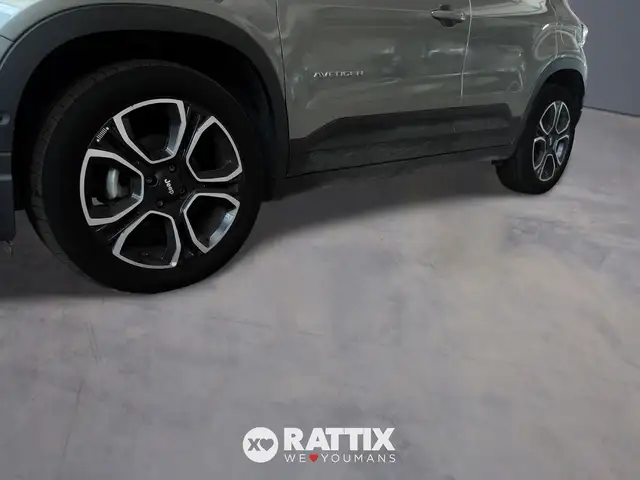 Jeep Avenger view 4
