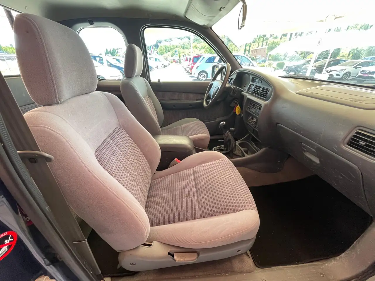 Mazda B Series 2.5 diesel Stretch-Cab SDX Pup Clima, foto 11