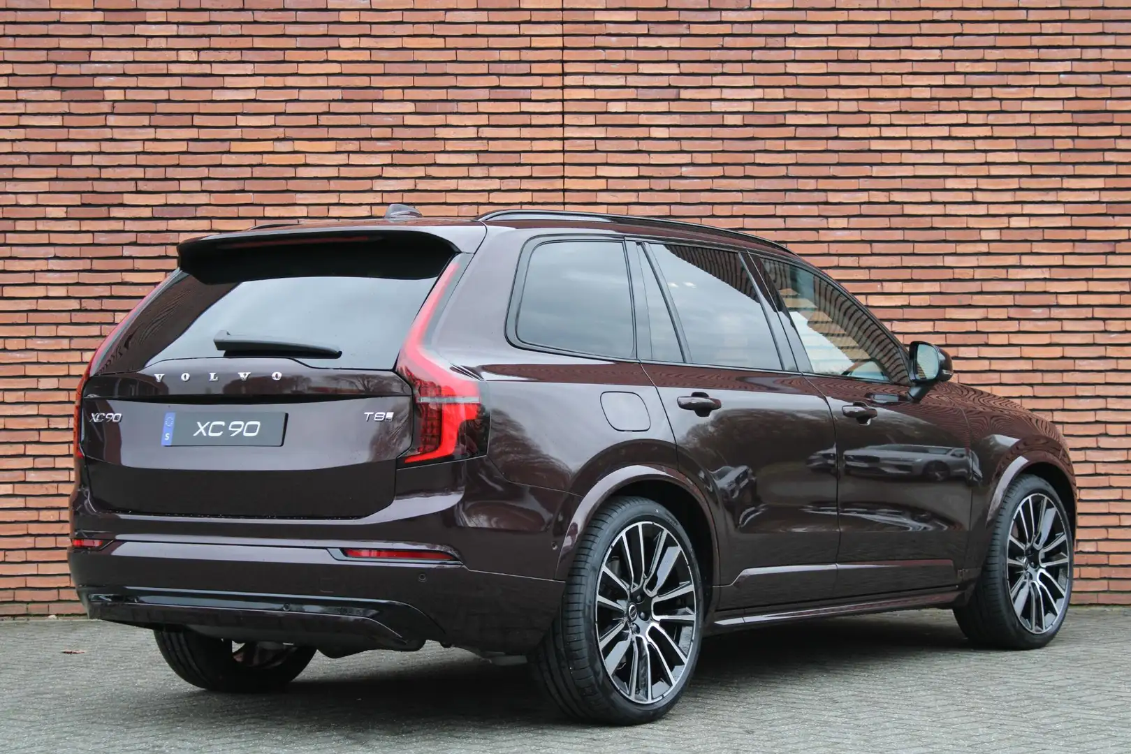 Volvo XC90 T8 Plug-in hybrid AWD Ultra Dark | 22'' Lichtmetal Bruin - 2
