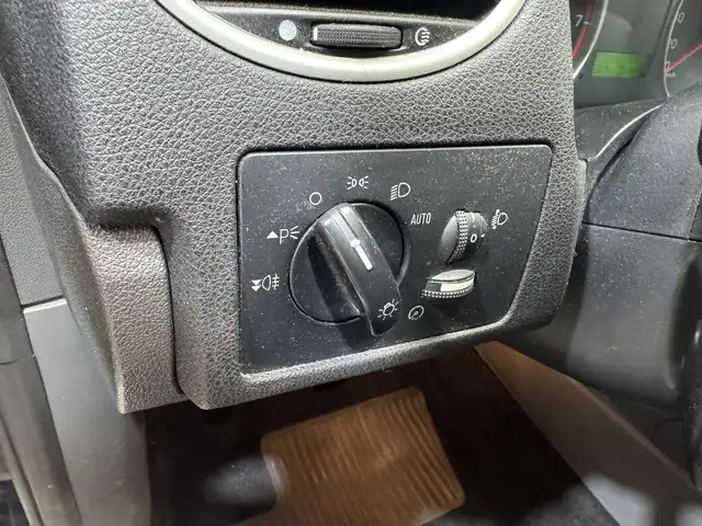 Ford Focus view 20