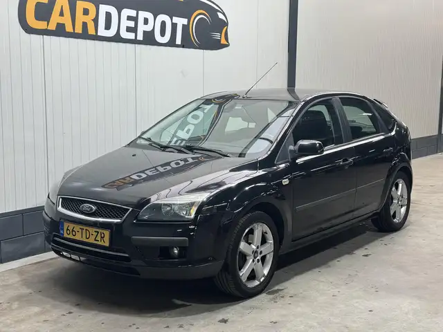 Ford Focus 1.6-16V Futura