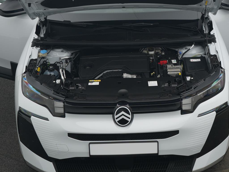 Citroen C5 Aircross Hybrid 145 Doppelkupplung 6-Gang PLUS — photo 7