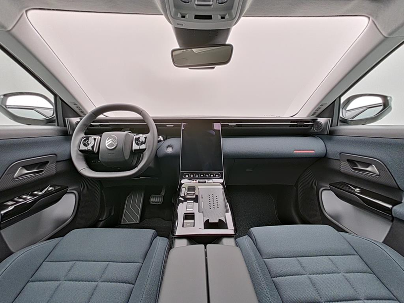 Citroen C5 Aircross Hybrid 145 Doppelkupplung 6-Gang PLUS — photo 10