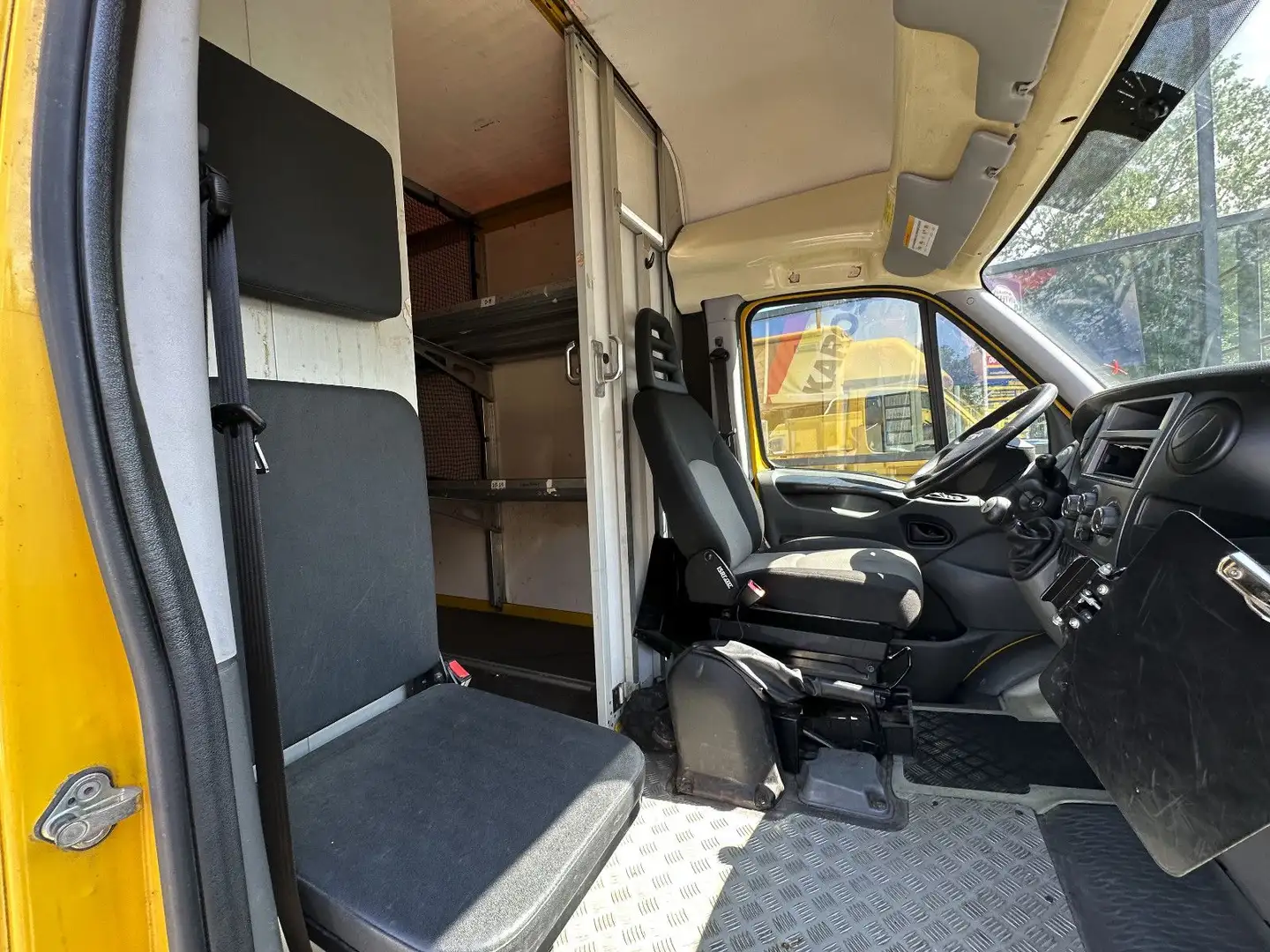 Iveco Daily*3,5 T * Transporter*Postkoffer*WoMo Amarillo - 2