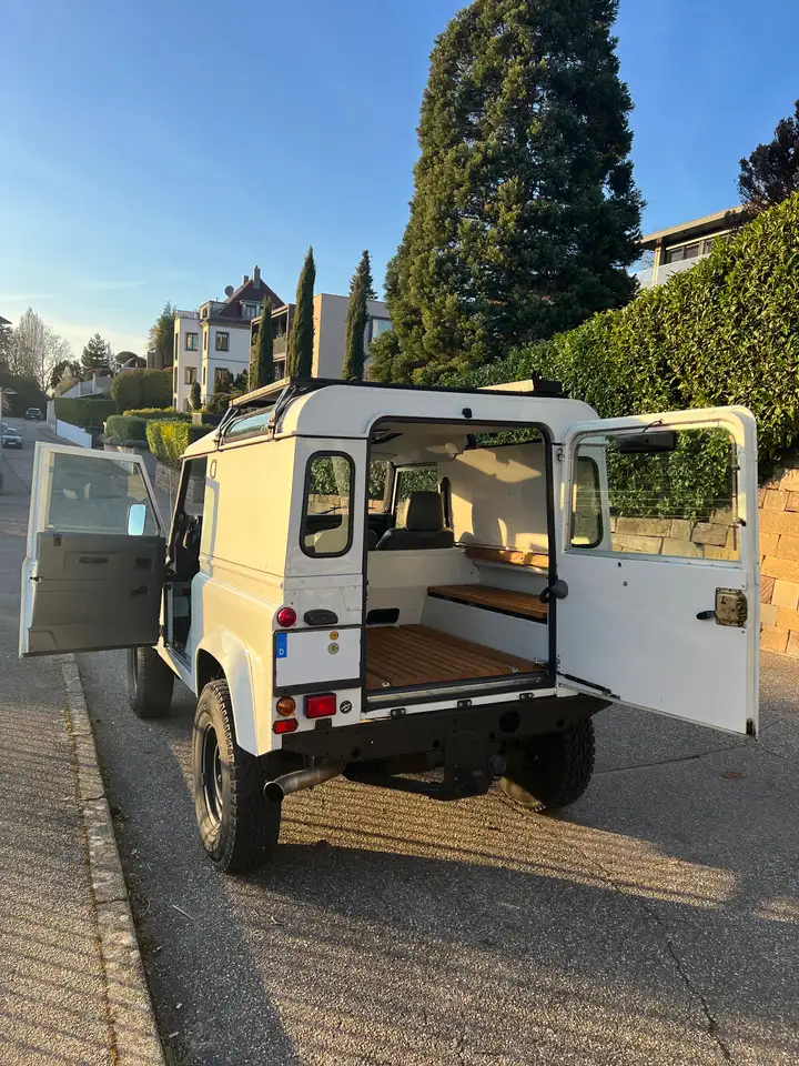 Land Rover Defender 90 Td5, foto 6