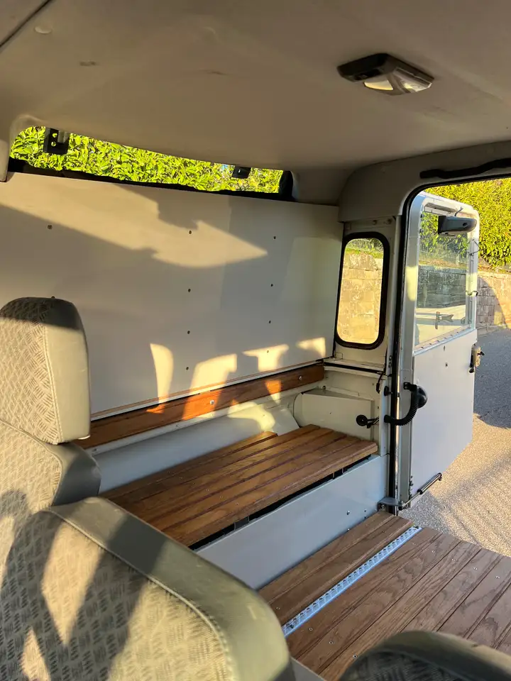 Land Rover Defender 90 Td5, foto 3