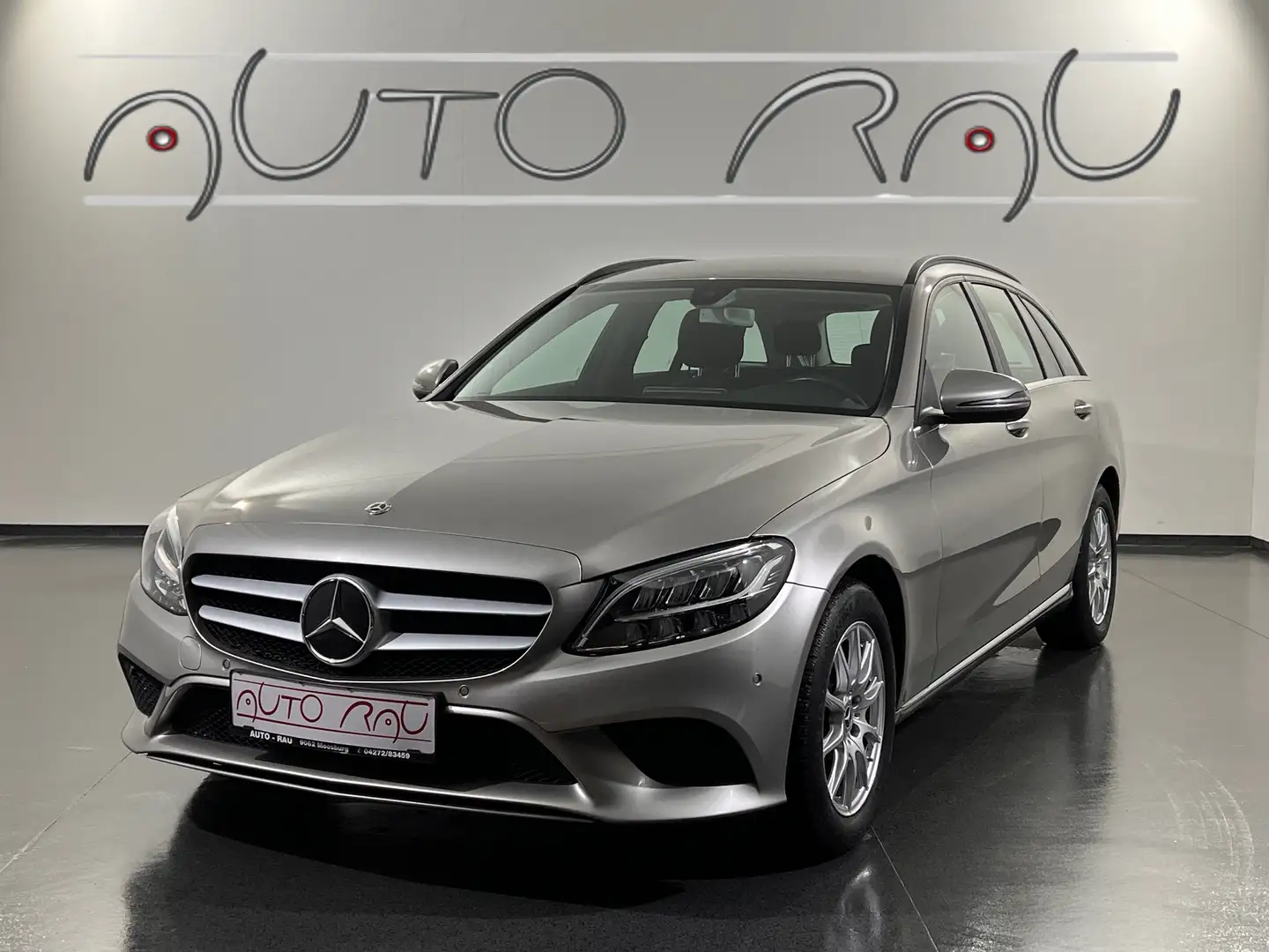 Mercedes-Benz C 180 180d T Business Aut. *LED*TAMPO*NAVI* Stříbrná - 1