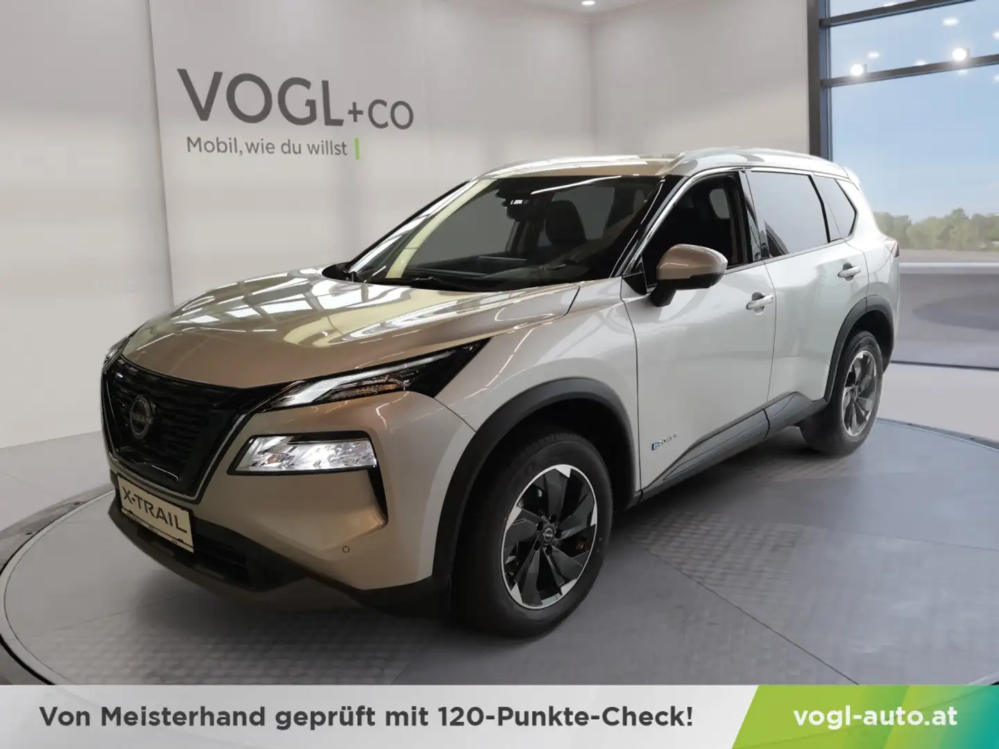 Nissan X-Trail N-Connecta 1,5 VC-T e-4ORCE 21 PS 5-Sitzer Silber - 1
